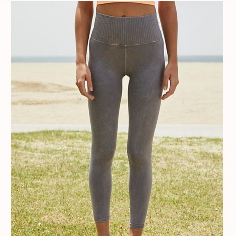 NWOT free people leggins